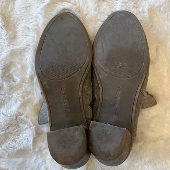 Lucky Brand Ponic Suede Block Heel Ankle Bootie | Grey Size 9.5 - Picture 8 of 12